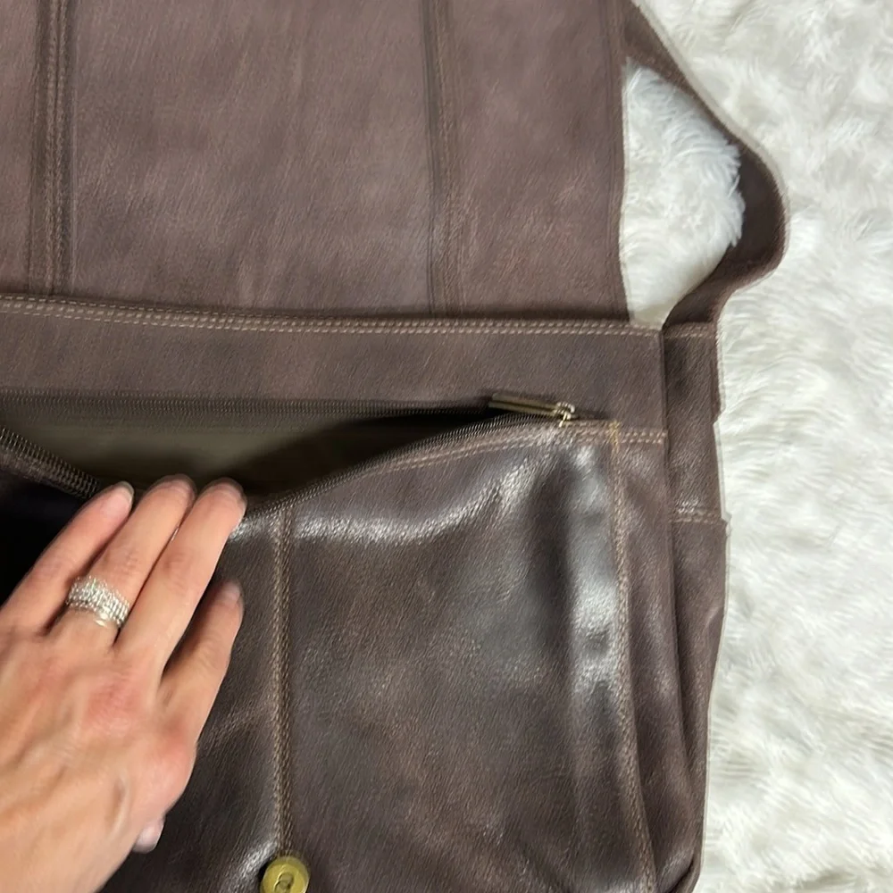 Classic Suede Messenger Bag - Brown